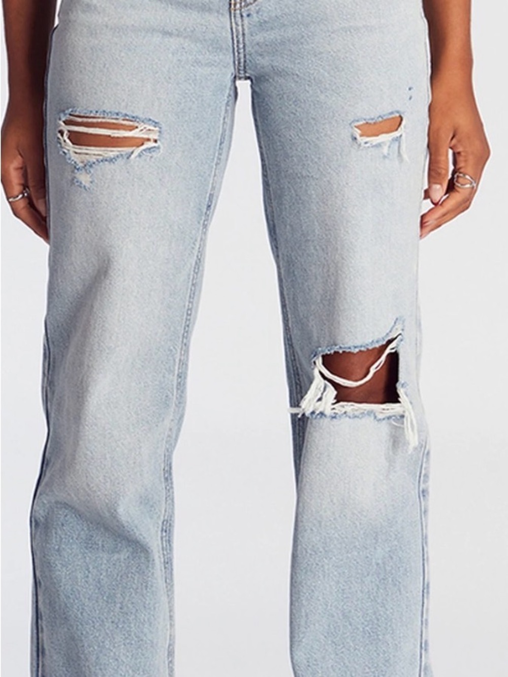 PacSun Light Wash Distressed Boyfriend Jeans